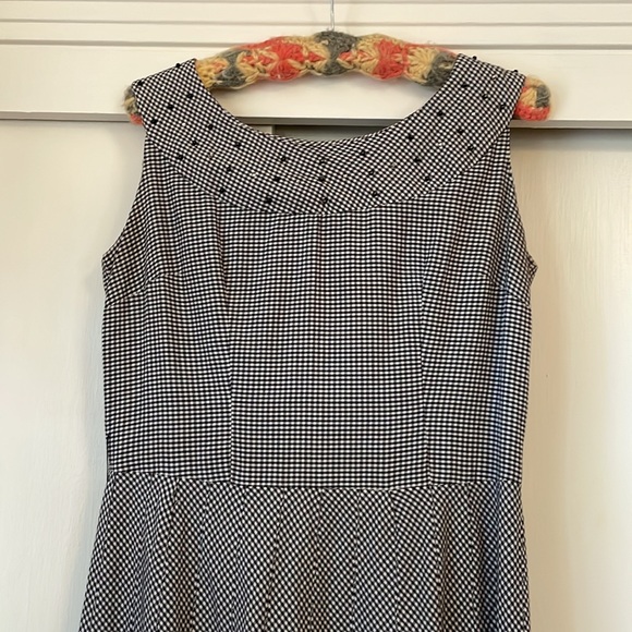 sweet sundress! - Picture 3 of 8